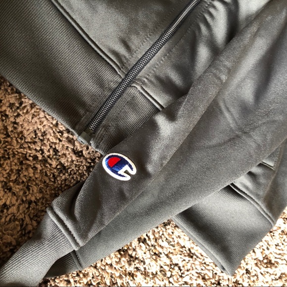 Champion jacket - youth - Picture 4 of 4